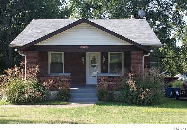 1st image of 8942 Windom Ave