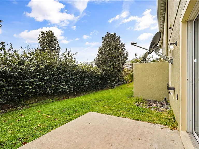 13536 Tea Rose Way #19 — Photo 25