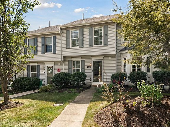 2nd image of 1352 Meadowbrook Dr