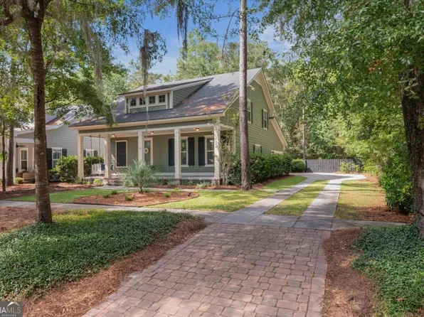 135 Wildlife View Ct N, Richmond Hill, GA 31324