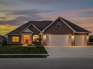 1224 Highbury Dr, Danville, IN 46122