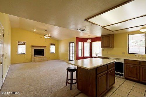1st image of 827 S Winthrop Cir