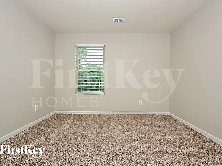 1500 Denver Way — Photo 11