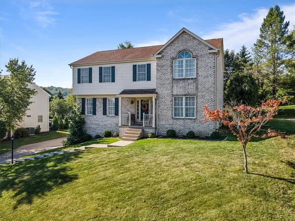 190 Autumn Hill Dr, Cranberry Township, PA 16066