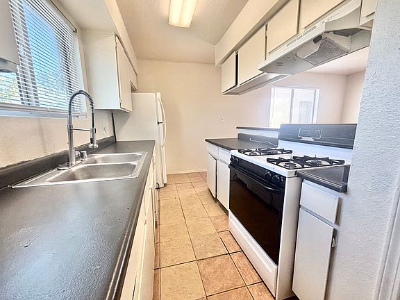 4th image of 117 & 113 General Arnold St NE #117-C
