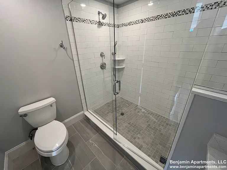 80 N Beacon St #5 — Photo 10