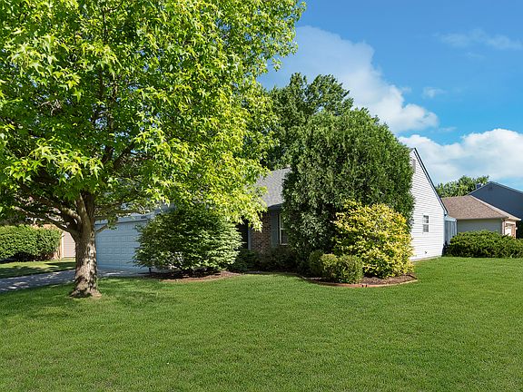 3rd image of 6890 Wild Cherry Dr