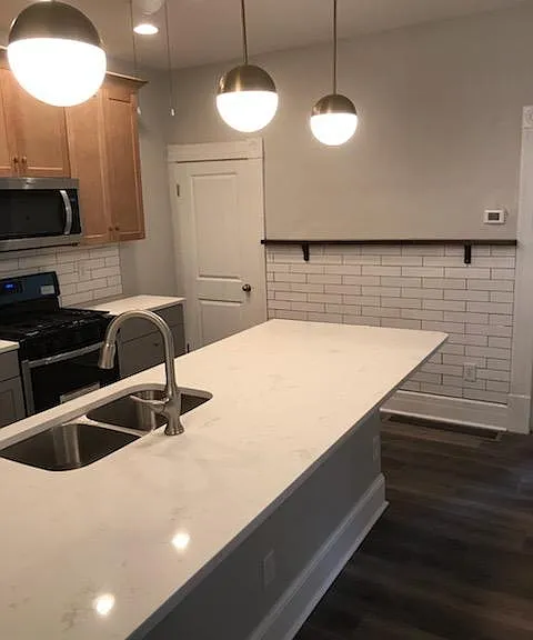 834 Kerr St — Photo 4