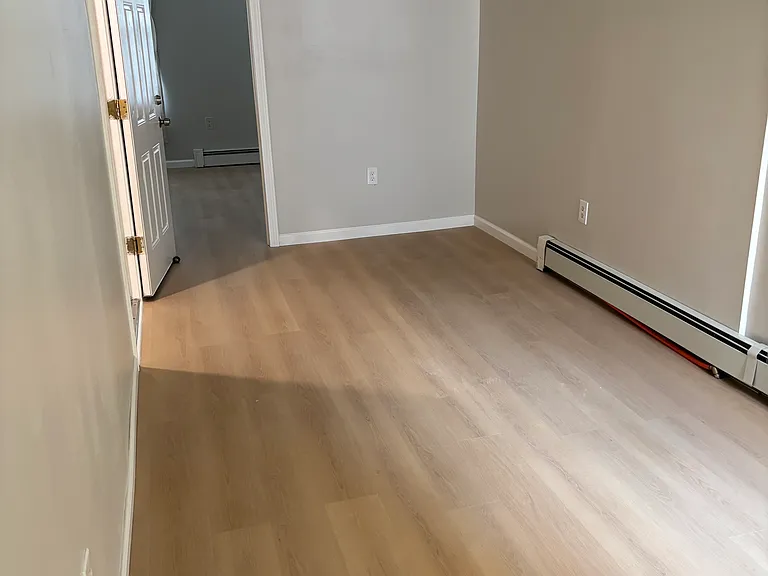 85 Mallory Ave #1 — Photo 5