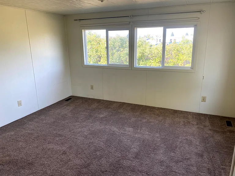 4270 E Valley Center Rd #A — Photo 23