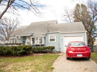 6009 Dagle Dr, Des Moines, IA 50311