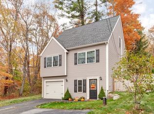 115 Minebrook Rd, Webster, MA 01570