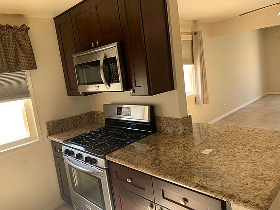 3rd image of 1353 E Adams Park Dr