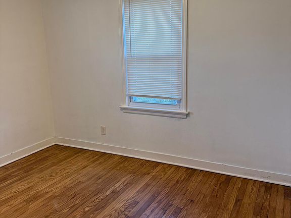 5th image of 6745 Huron Ave