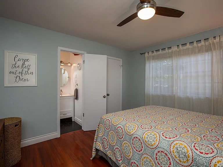 8511 Jamestown Dr — Photo 14