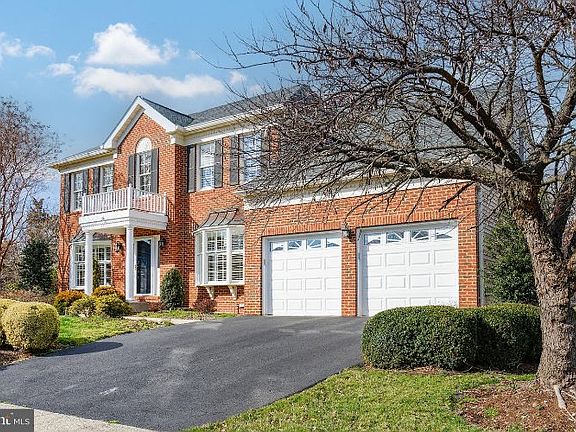 3rd image of 43750 Crane Ct