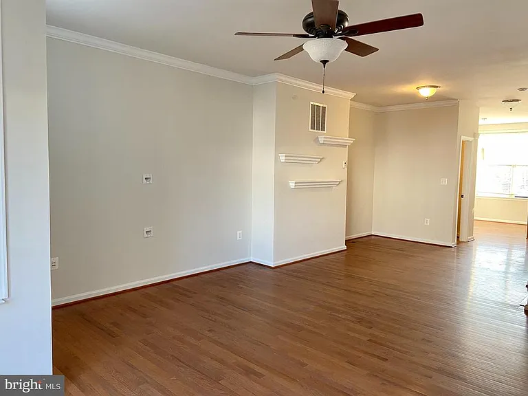 2849 Chinkapin Oak Ln — Photo 7