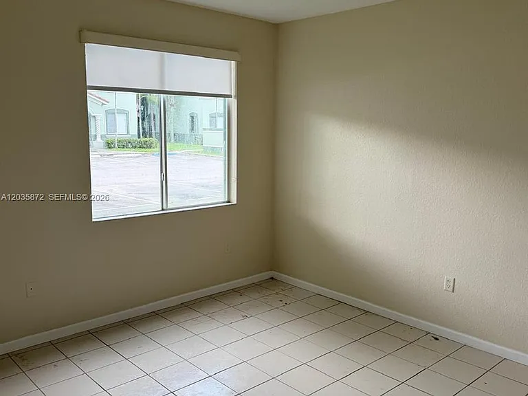1414 SE 24th Ct #369 — Photo 4