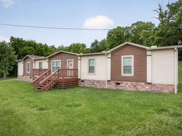 130 E Main St, Dowelltown, TN 37059