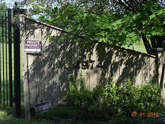 2nd image of 4974 Jackson Pike