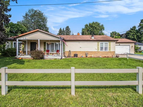 69674 Adamsville Rd, Edwardsburg, MI 49112