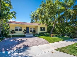 3564 Crystal Ct, Miami, FL 33133