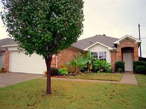 1st image of 144 Goldeneye Ln