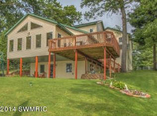 2020 84th St, Newaygo, MI 49337