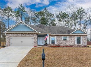 6050 Trestle St, Crestview, FL 32536