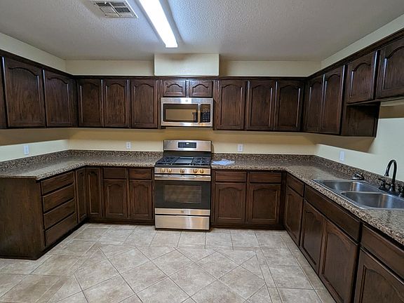 4th image of 461 S Bingham Dr
