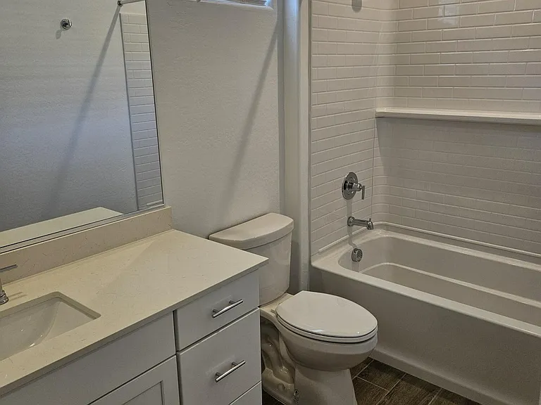3357 S Primrose Ave — Photo 39