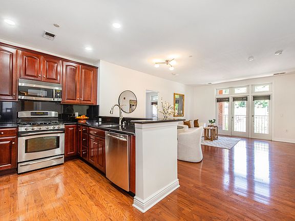 3rd image of 7400 River Rd APT 302