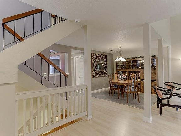 5th image of 3002 Balearic Dr SE #3