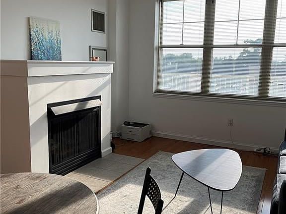 3rd image of 300 Mamaroneck Ave APT 821