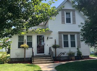 209 2nd Ave, Wanamingo, MN 55983