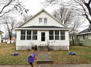 214 Hunter St, Charleston, MO 63834