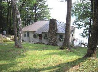 1210 Lake Morey Rd, Fairlee, VT 05045