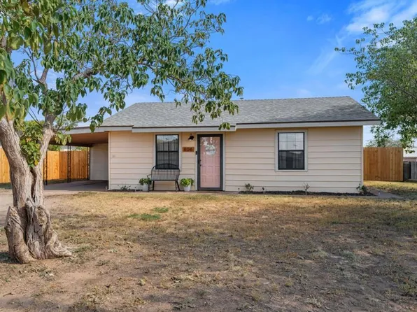806 Saunders St, Coahoma, TX 79511