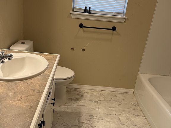 5th image of 1505 Donald Ave