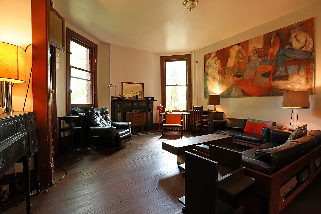 220 N Fairmount St — Photo 4
