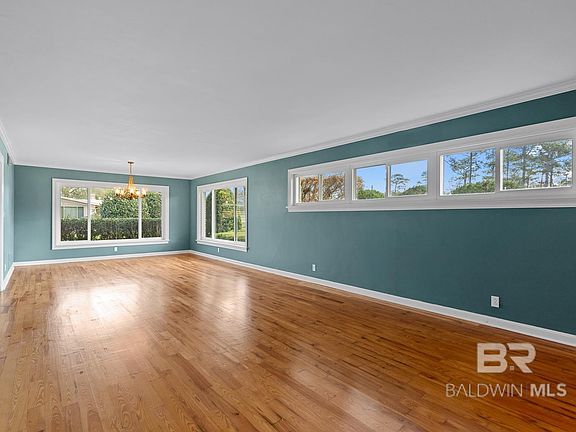 5th image of 410 W Verbena Ave