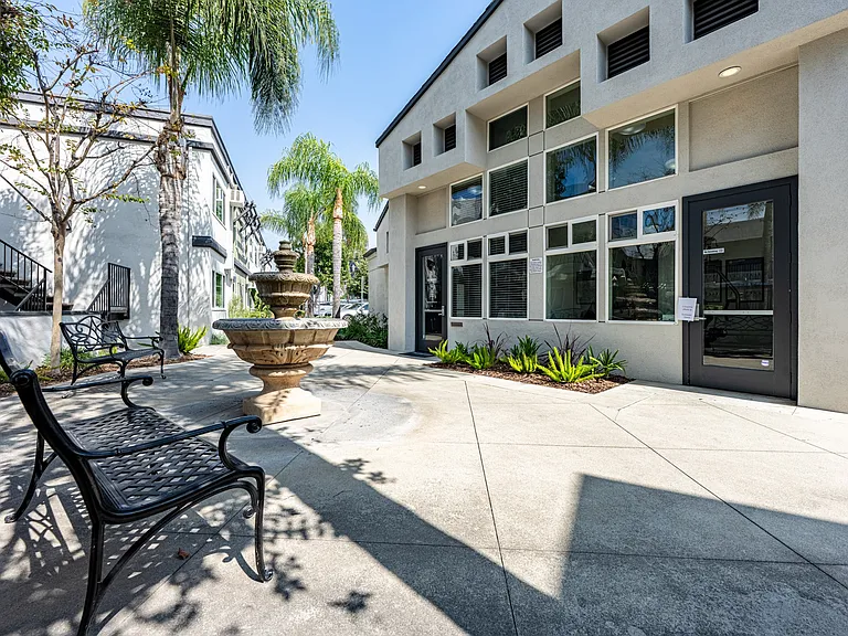 The Marquee Apartments — Photo 27