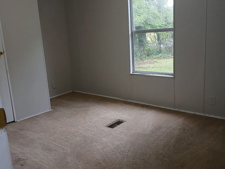 1785 McRae Rd — Photo 7