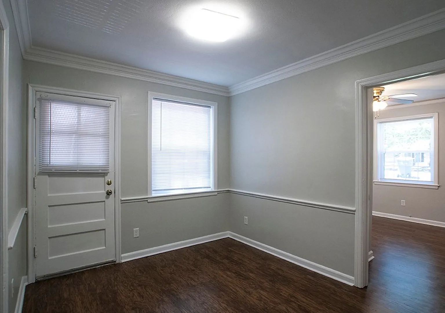 Quaint Downstairs 2BR/1BA in Ardsley! — Photo 3