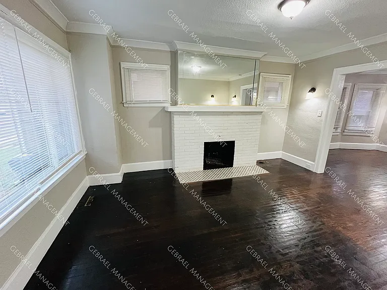 2223 W Euclid St — Photo 5