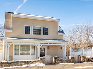 107 Black Rock Tpke #C, Redding, CT 06896