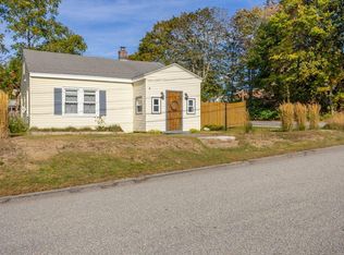 32 Dartmouth St, Biddeford, ME 04005