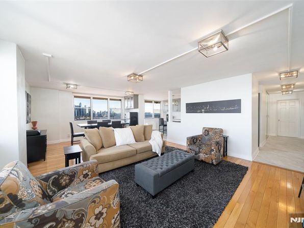 6040 Boulevard East APT 27C, West New York, NJ 07093