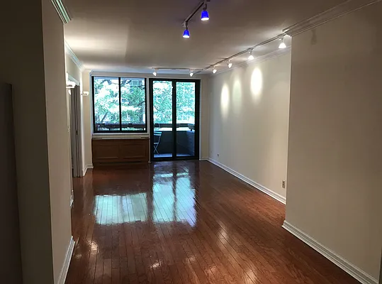 Rented by Realty Group International | media 40