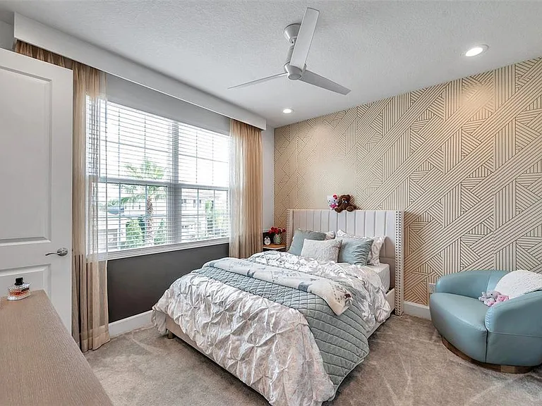 32203 Mahogany Valley Dr — Photo 41